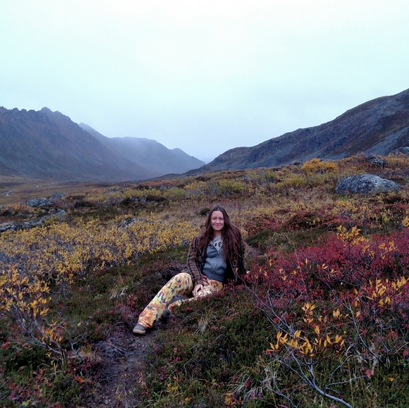 Meet your Posher, Breanne - Picture 2 of 2